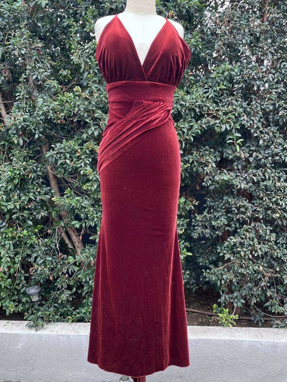 Prom Burgundy Merlot Velvet Formal Dress Maxi Strap Womens XS Small Formal